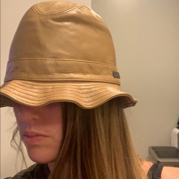 gucci tan hat